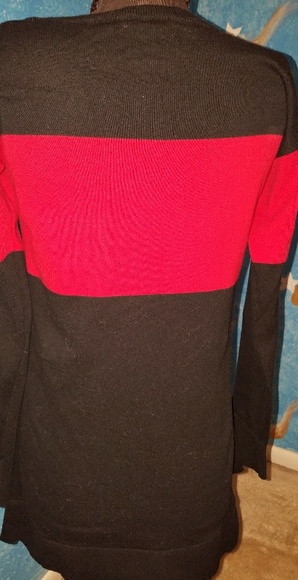 ❤PRICE DROPS❤The Limited Light Sweater - Picture 6 of 8